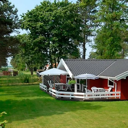 Three-bedroom Holiday In 2