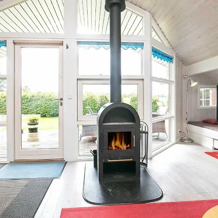 Three-bedroom Holiday In 2 度假居 *